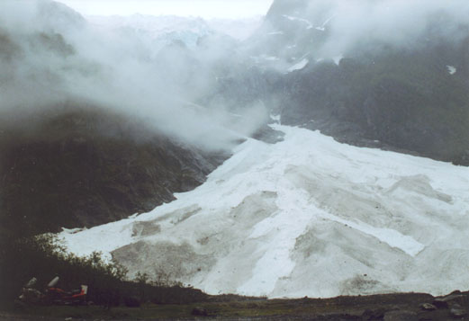 glacier.jpg (29464 bytes)